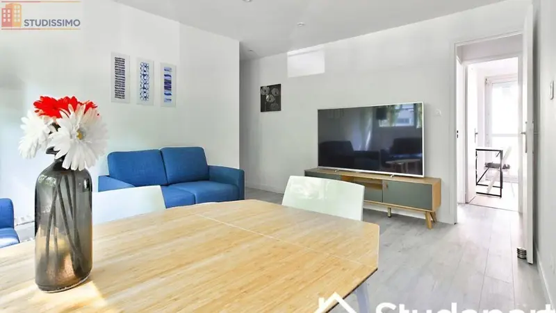 Studio meublé 11m² Villeurbanne - Calme, meublé - Photo 3
