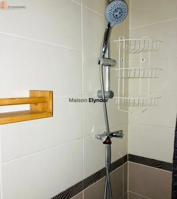 Studio meublé 15m² Paris 15e - Lumineux, 6e étage - Photo 4