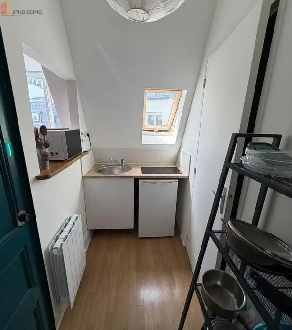 Studio 12m² Paris 20e - Meublé, rafraîchi et isolé - Photo 1