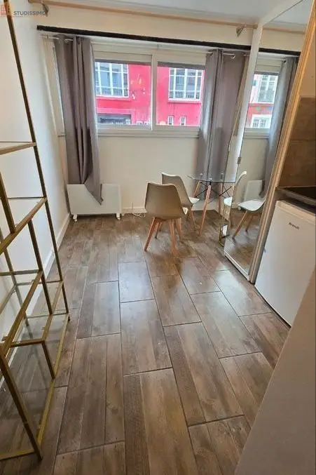 Studio meublé 14m² Paris 20e - Rénové, lumineux - Photo 1