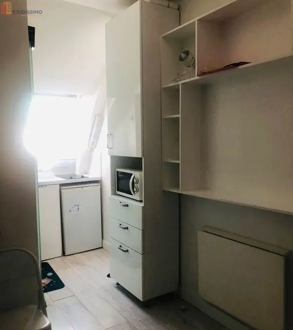 Studio 10m² Paris 17e - Meublé, dernier étage - Photo 2