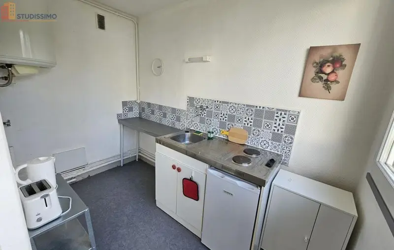 Studio 30m² Saint-Cyr-sur-Loire - DPE F - Photo 4
