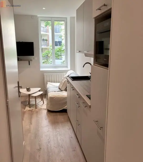 Studio meublé 16m² Oullins - Proche métro, tout équipé - Photo 6