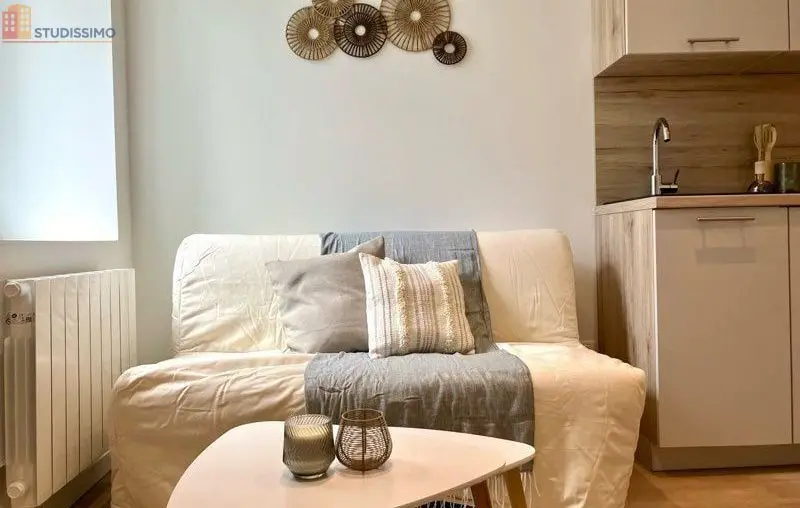 Studio meublé 16m² Oullins - Proche métro, tout équipé - Photo 7