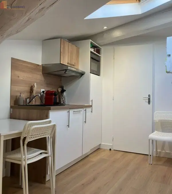 Studio meublé 16m² Saint-Genis-Laval - Mansardé, centre-ville - Photo 12