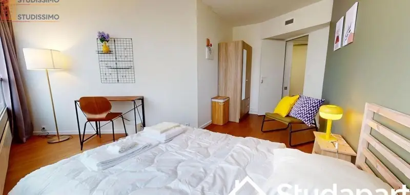Studio meublé 12m² Paris 15e - Étage élevé, lumineux - Photo 3