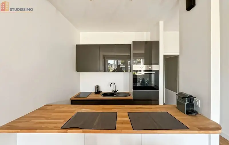 Studio meublé 32m² Paris 16e - Lumineux, étage élevé - Photo 6