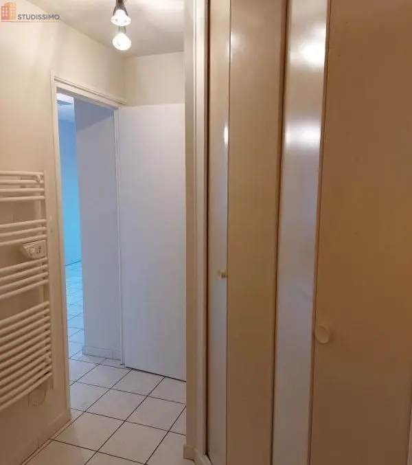 Studio 31m² Saint-Symphorien-sur-Coise - 1 pièce - Photo 1