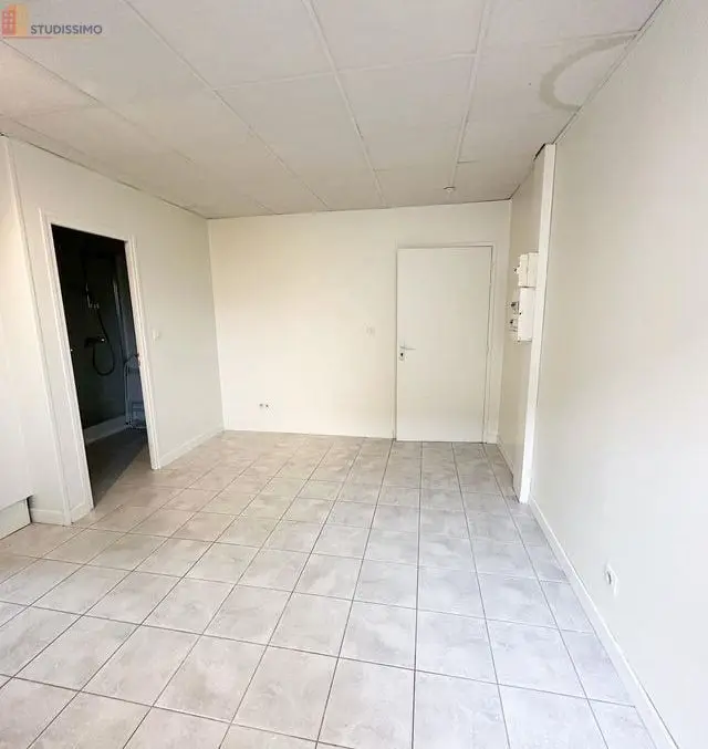 Studio meublé 24m² Oullins-Pierre-Bénite - Meublé, charges comprises - Photo 4