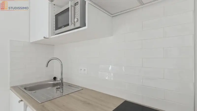 Studio meublé 13m² Paris 14e - Meublé, 3e étage - Photo 3
