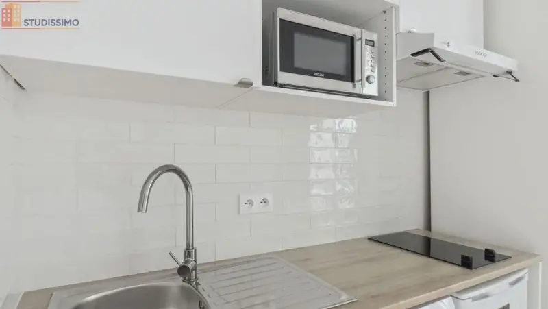 Studio meublé 13m² Paris 14e - Meublé, 3e étage - Photo 2