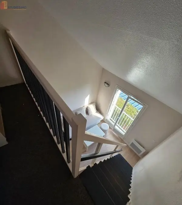Studio 23m² Joué-lès-Tours - Duplex rénové, parking - Photo 12