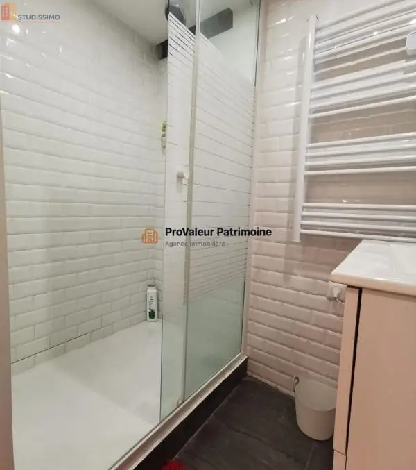 Studio meublé 18m² Paris 11e - Lumineux, proche commerces - Photo 8