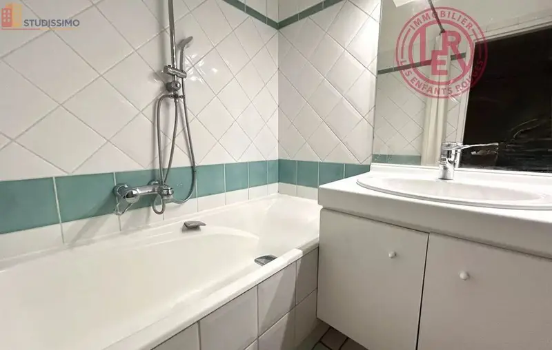 Studio meublé 32m² Paris 9e - Meublé, lumineux - Photo 9