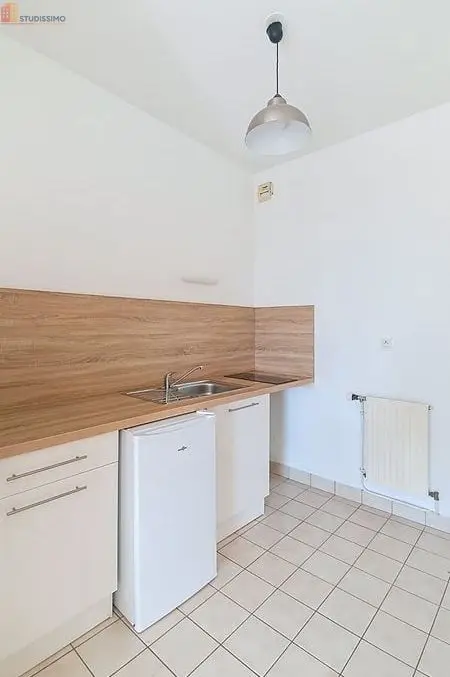 Studio 33m² Tours centre - Balcon, parking et cave - Photo 7