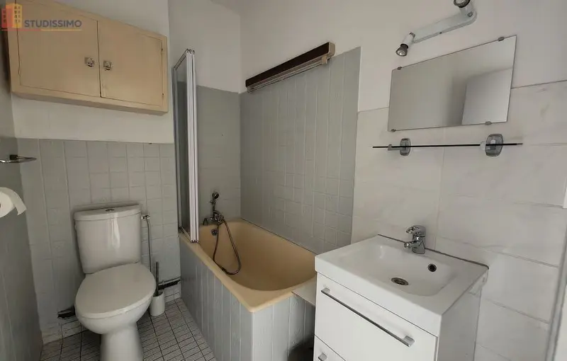 Studio 25m² Saint-Cyr-sur-Loire - 4e étage, lumineux - Photo 1