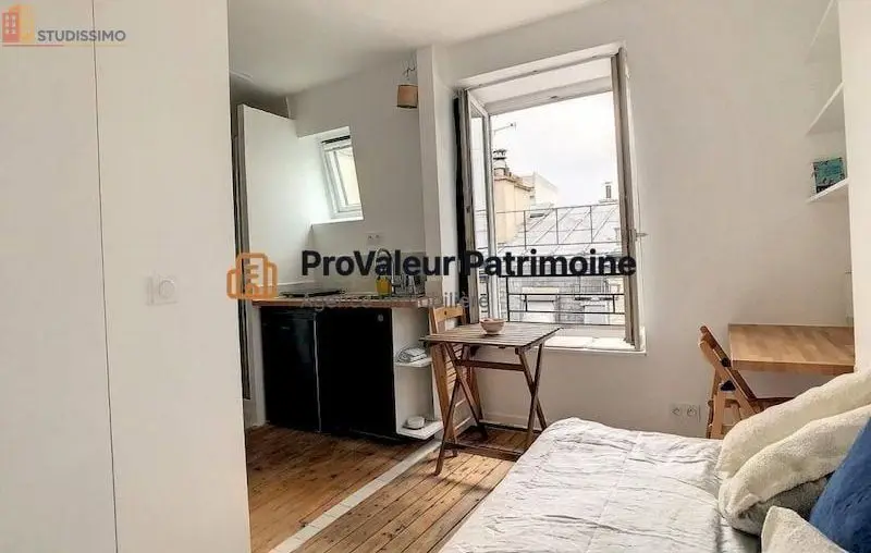 Studio meublé 15m² Paris 10e - Dernier étage, lumineux - Photo 4
