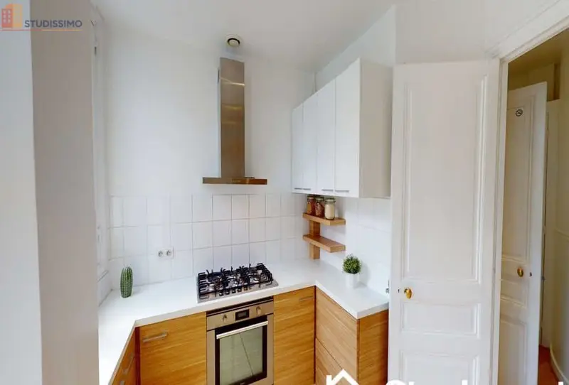 Studio meublé 22m² Paris 17e - Étage élevé, lumineux - Photo 1