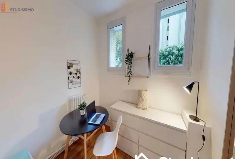 Studio meublé 9m² Paris 17e - Calme, lumineux - Photo 2