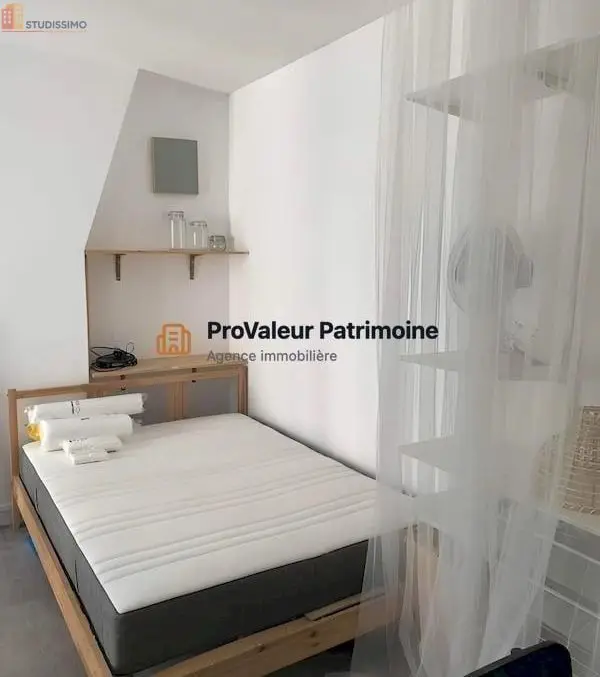 Studio meublé 21m² Paris 10e - Lumineux, dernier étage - Photo 10