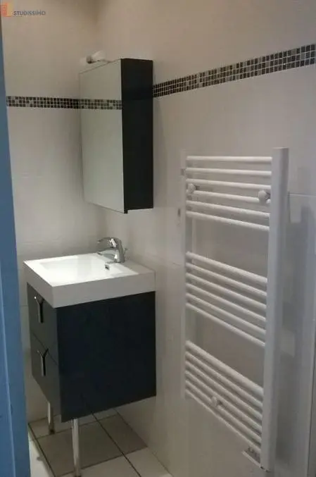Studio meublé 24m² Vénissieux - Lumineux, proche métro Parilly - Photo 1