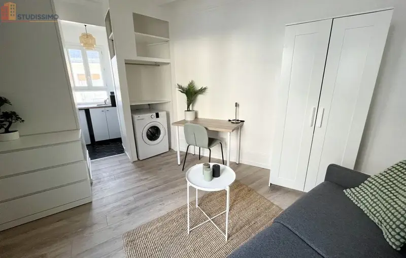 Studio meublé 17m² Paris 18e - Meublé, 5e étage - Photo 1