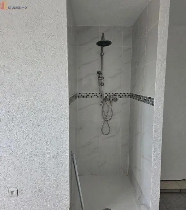 Studio meublé 16m² Villeurbanne 69100 - Meublé, lumineux - Photo 1
