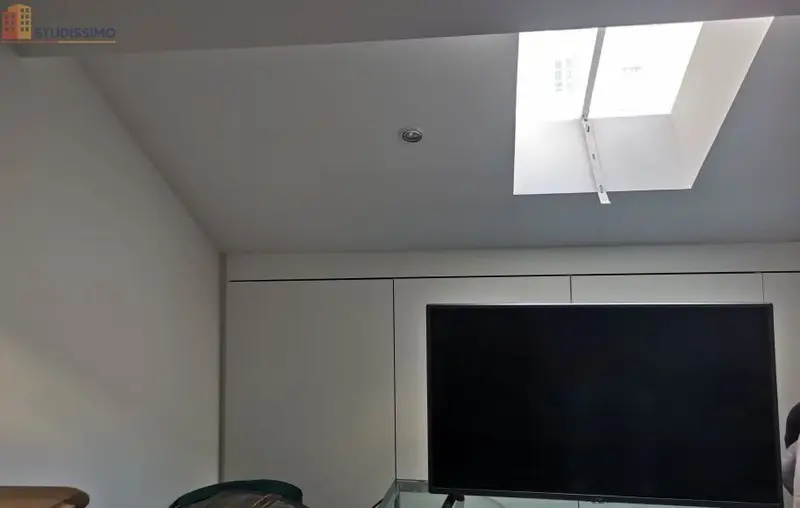 Studio meublé 20m² Paris 10e - Lumineux, au calme - Photo 8