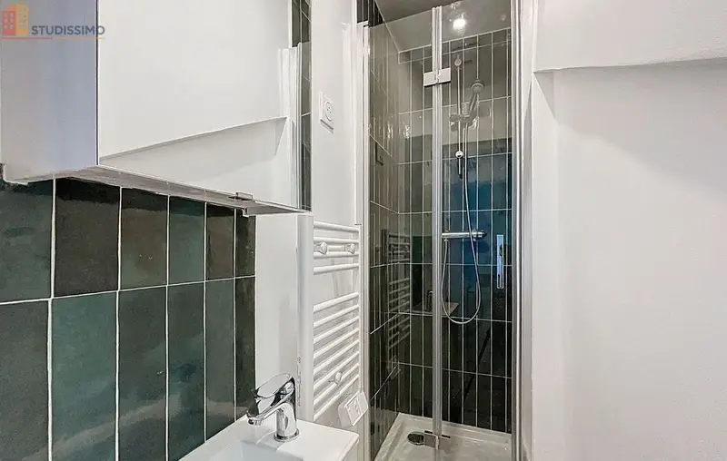 Studio meublé 21m² Paris 18e - Meublé, 2e étage - Photo 7