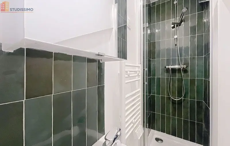 Studio meublé 21m² Paris 18e - Meublé, 2e étage - Photo 5