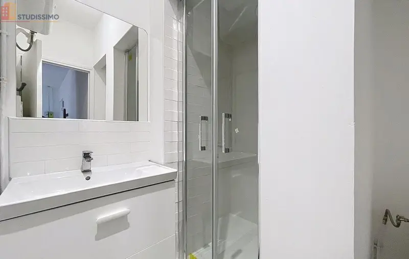 Studio meublé 32m² Paris 18e - Meublé, lumineux - Photo 4