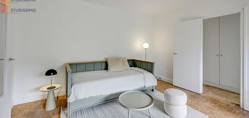 Studio meublé 38m² Paris 15e - Meublé, 2e étage - Photo 9