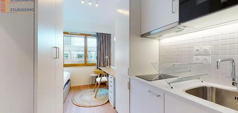 Studio meublé 15m² Paris 17e - Étage élevé, lumineux - Photo 8
