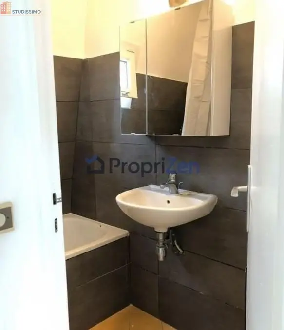 Studio meublé 32m² Paris 11e - Dernier étage, lumineux - Photo 5