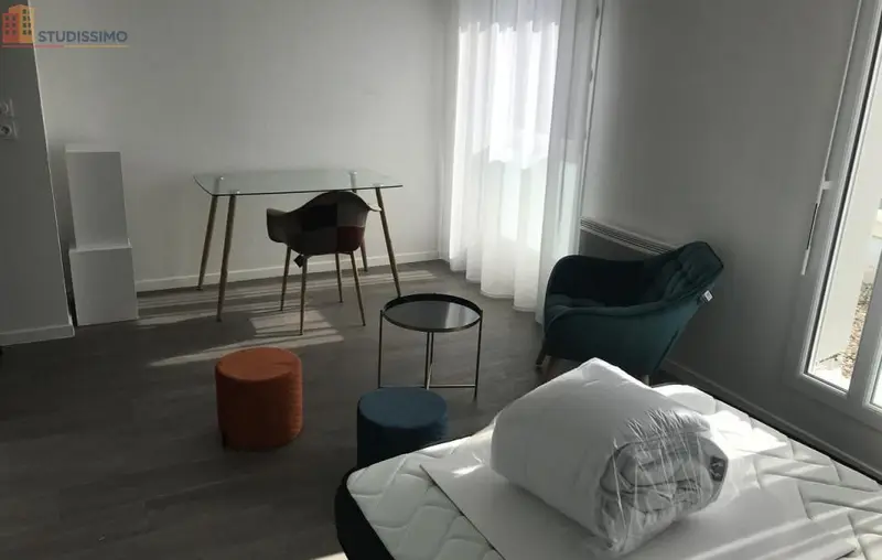Studio meublé 25m² Villeurbanne - Lumineux, 1er étage - Photo 9