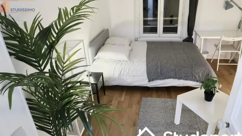 Studio meublé 20m² Paris 16e - Lumineux, étage élevé - Photo 5