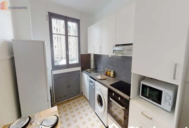 Studio meublé 14m² Paris 15e - Calme, lumineux - Photo 1