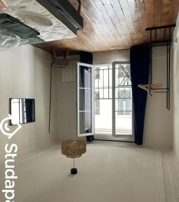 Studio meublé 12m² Paris 9e - Calme, lumineux - Photo 1