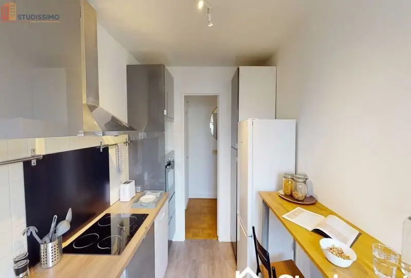 Studio meublé 10m² Paris 17e - Calme, 6e étage - Photo 1