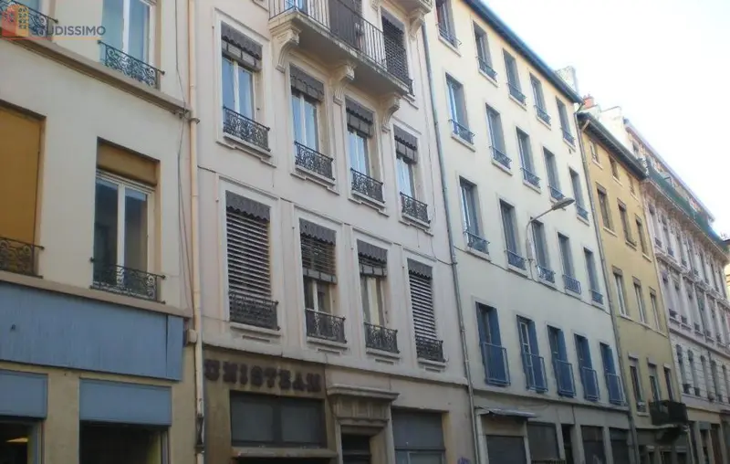 Studio 41m² Lyon 7e - Lumineux, 5e étage - Photo 2