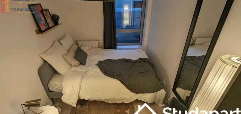 Studio meublé 23m² Paris 17e - Lumineux, parquet - Photo 4