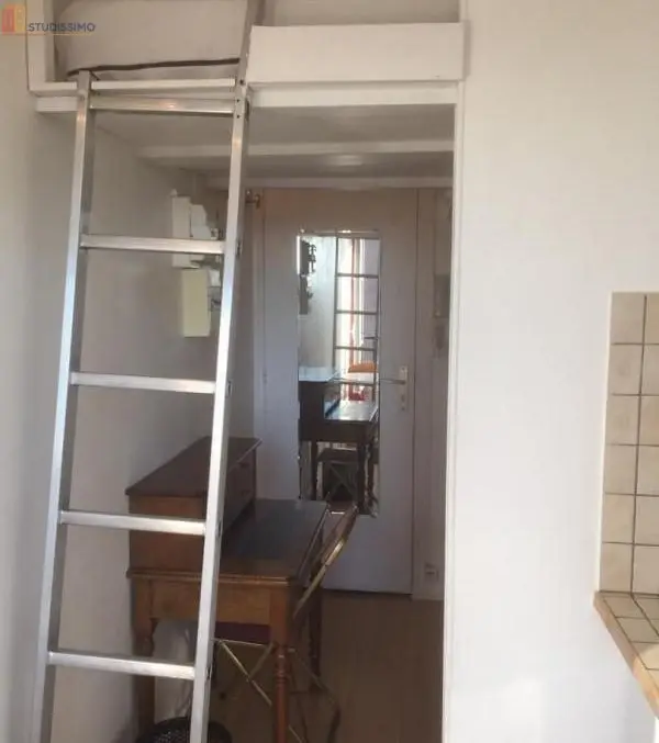 Studio meublé 16m² Paris 17e - 8e étage, DPE A - Photo 1