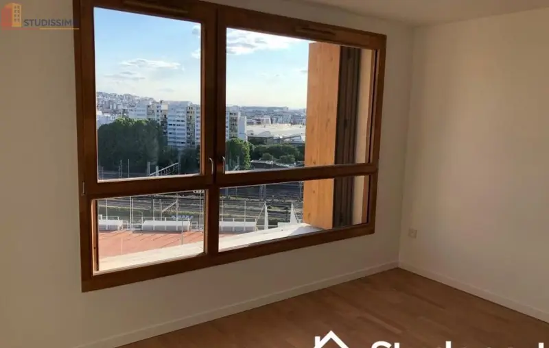 Studio 28m² Paris 18e - Meublé, DPE A - Photo 2