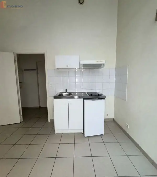 Studio 21m² Lyon 3e - Sans caractéristique mentionnée - Photo 6