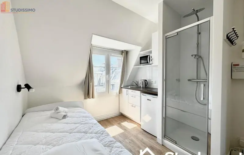 Studio meublé 11m² Paris 17e - Étage élevé, lumineux - Photo 9