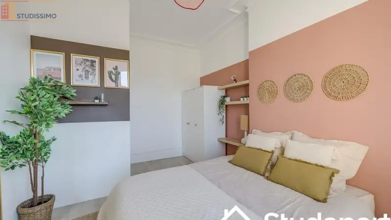Studio 10m² Paris 10e - Meublé, lumineux - Photo 2