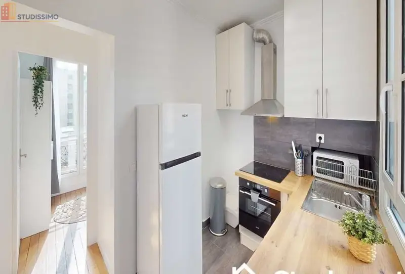 Studio meublé 11m² Paris 18e - Lumineux, 5e étage - Photo 6