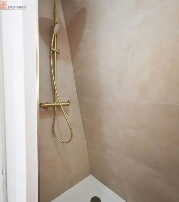 Studio meublé 11m² Paris 15e - Étage élevé, DPE A - Photo 2