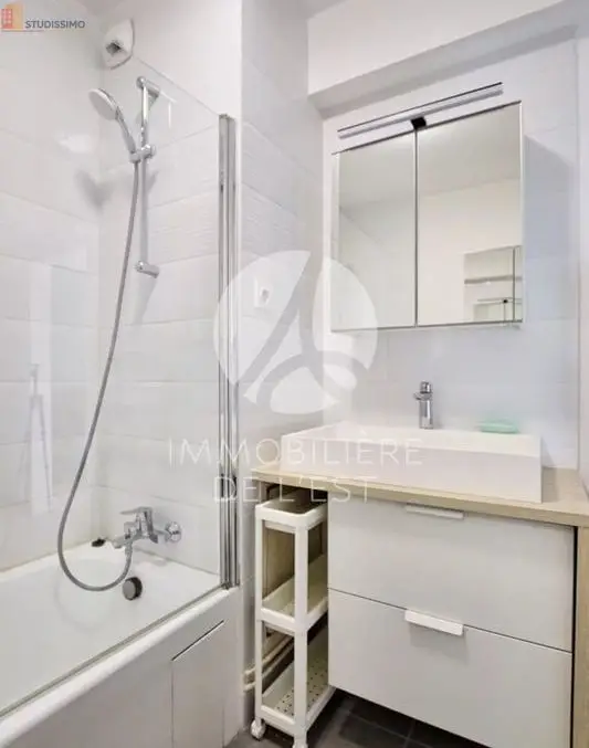 Studio meublé 26m² Lyon 8e - Étage élevé, lumineux - Photo 5