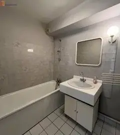 Studio 34m² Lyon 8e - Photo 1